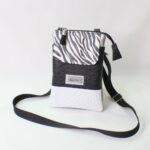 Torbica Barcelona - črno bela 1