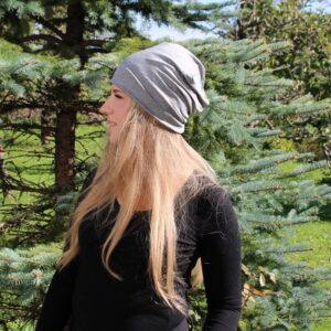 Dvostranska kapa - Melirano turkizna/siva s svetlečimi pikicami