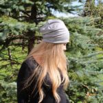 Dvostranska kapa - Melirano turkizna/siva s svetlečimi pikicami - slika 3