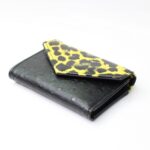 Unikatna ženska denarnica ŠANI- Črna z rumenim gepard vzorčkom - slika 3
