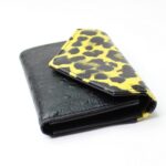 Unikatna ženska denarnica ŠANI- Črna z rumenim gepard vzorčkom - slika 5